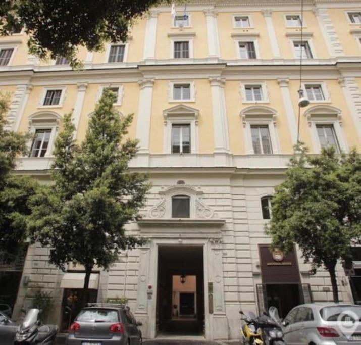 Beautiful Apartment Next To Piazza Di Spagna Rom Exterior foto